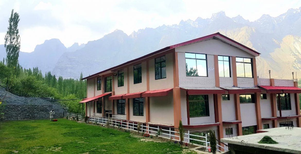 Prado Tz Rent a Car Skardu